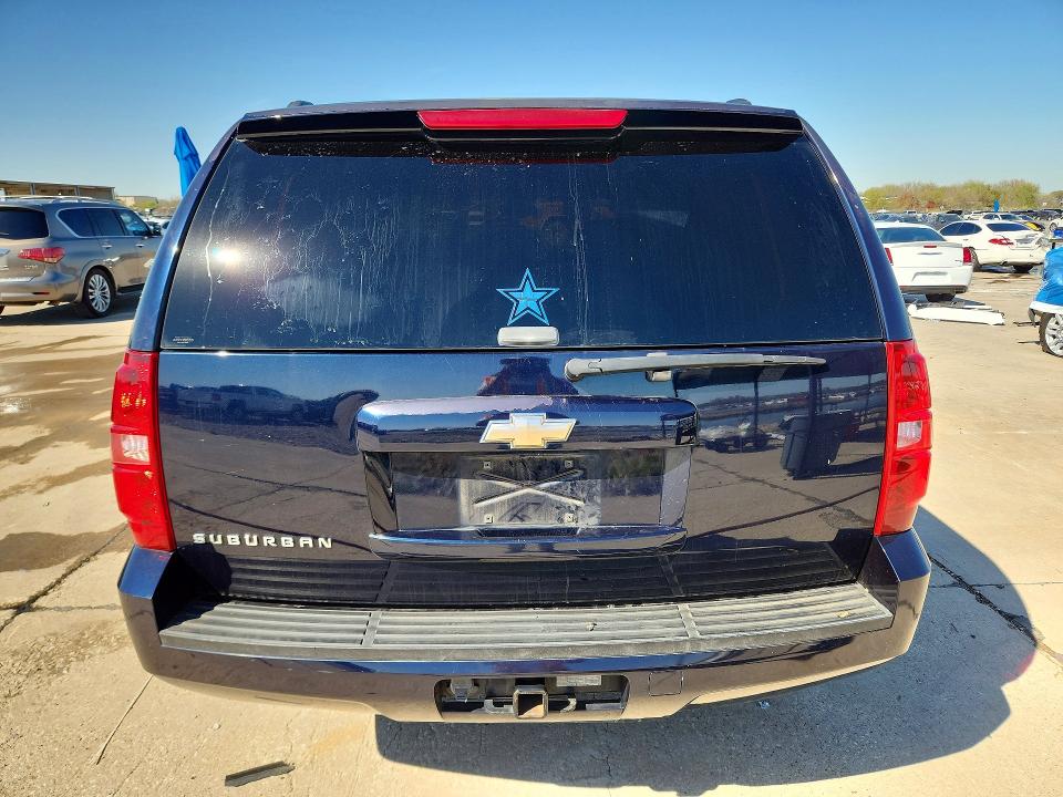 Photo 6 from auction – 2008 CHEVROLET SUBURBAN with VIN 1GNFC16JX8J192743