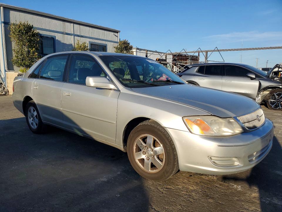 Photo 4 from auction – 2002 TOYOTA AVALON with VIN 4T1BF28BX2U248613