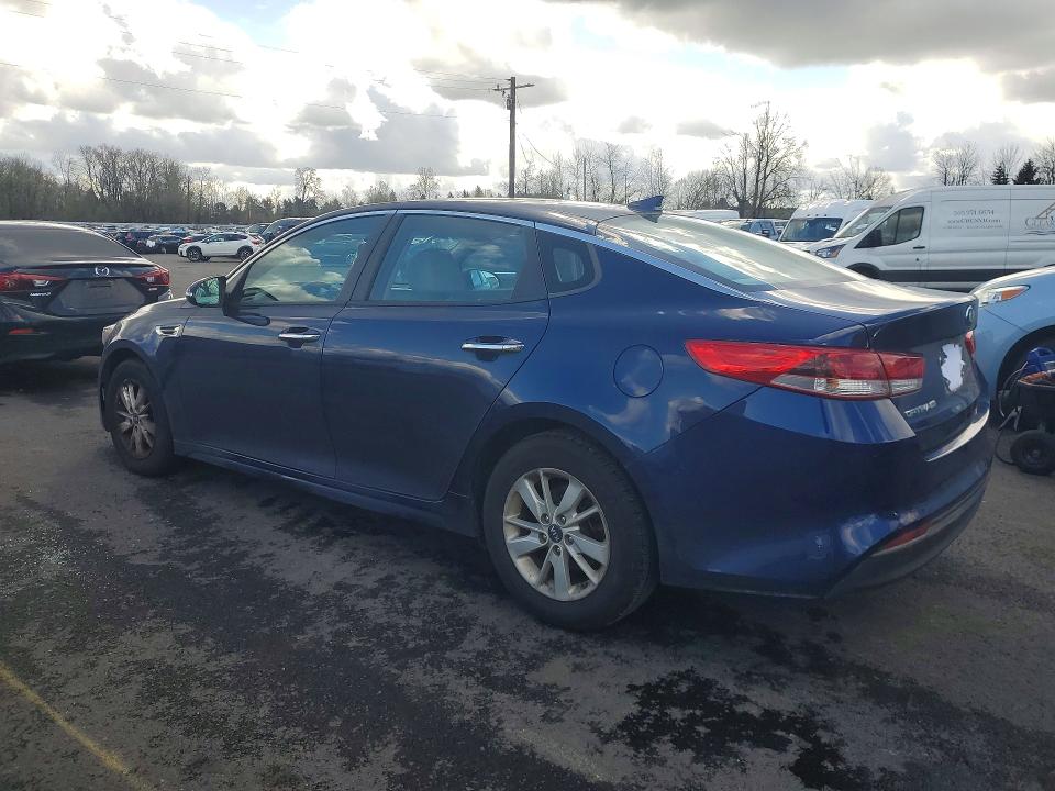 Photo 2 from auction – 2017 KIA OPTIMA with VIN 5XXGT4L32HG149619