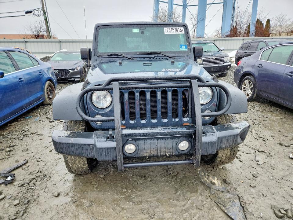 Photo 5 from auction – 2017 JEEP WRANGLER UNLIMITED with VIN 1C4BJWDG3HL545894