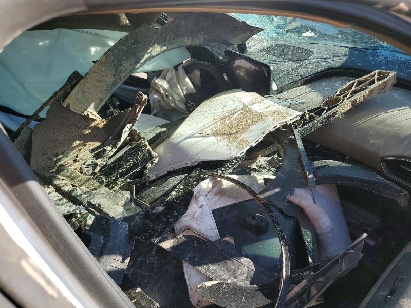 Photo 8 from auction – 2023 HYUNDAI SANTA FE with VIN 5NMS2DAJ4PH639428