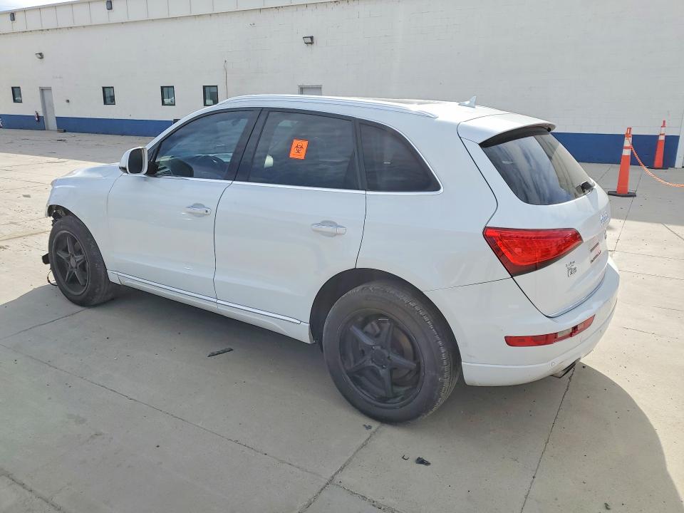 Photo 2 from auction – 2017 AUDI Q5 with VIN WA1C2AFP7HA068104