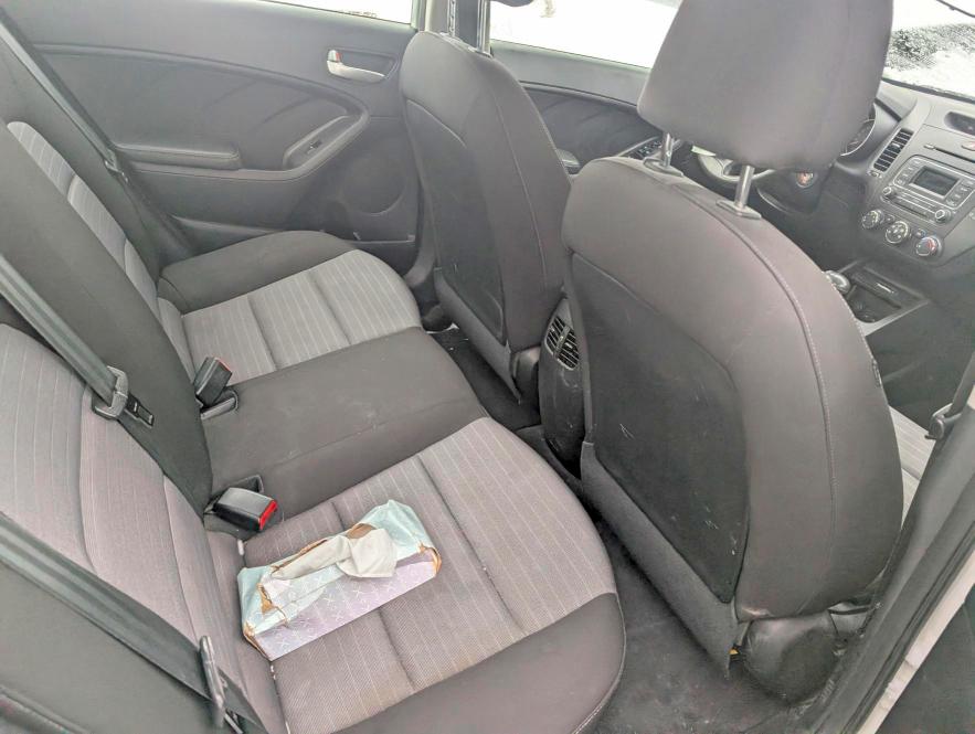 Photo 10 from auction – 2015 KIA FORTE with VIN KNAFX4A60F5344730