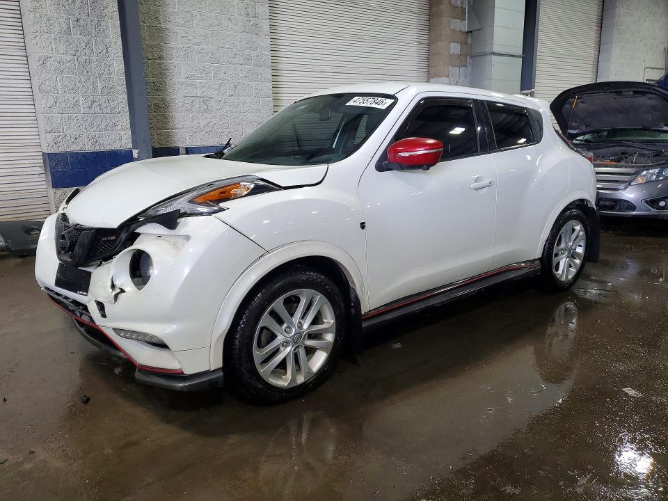 NISSAN JUKE 2015 z numerem VIN JN8AF5MV6FT561837 - Zdjęcie z aukcji