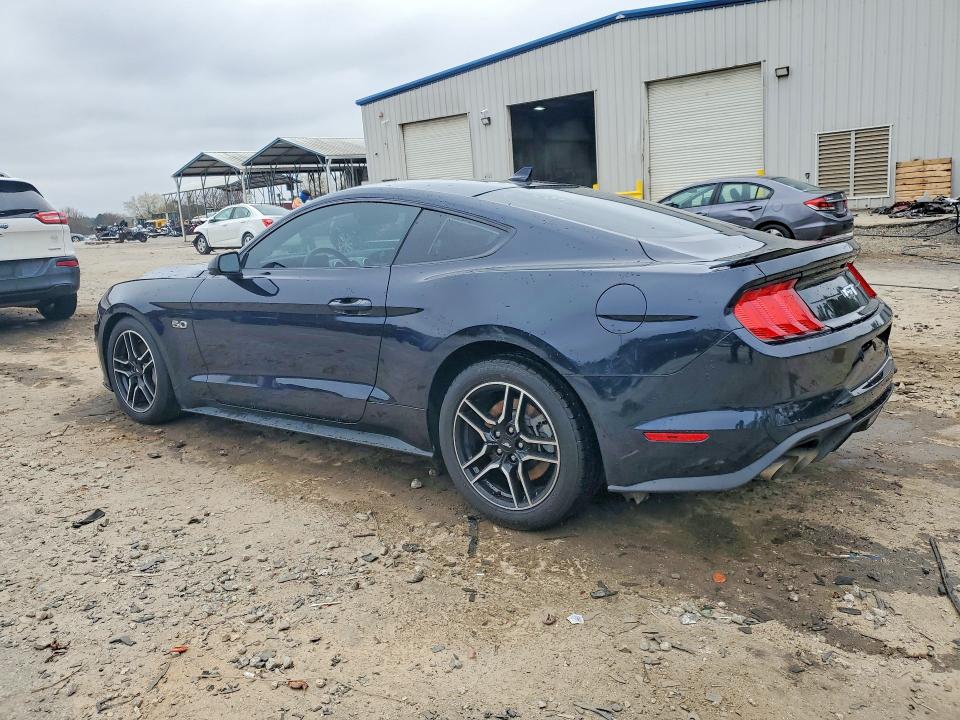 Photo 2 from auction – 2021 FORD MUSTANG with VIN 1FA6P8CF4M5118684