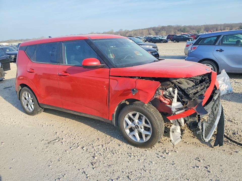 Photo 4 from auction – 2020 KIA SOUL with VIN KNDJ23AU4L7728658