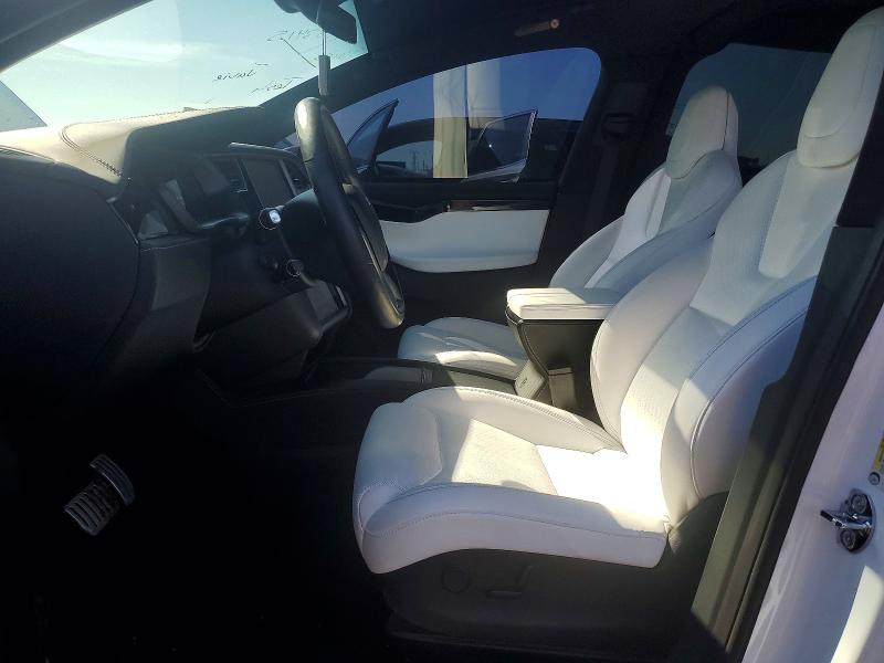 Photo 7 from auction – 2018 TESLA MODEL X with VIN 5YJXCBE41JF133415