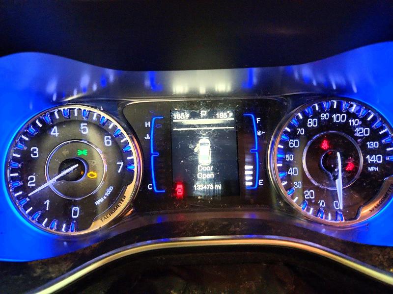 Photo 9 from auction – 2016 CHRYSLER 200 with VIN 1C3CCCAB3GN195311