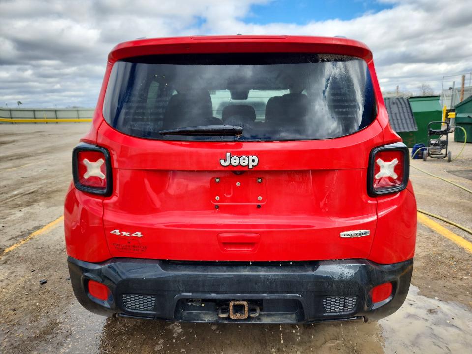 Photo 6 from auction – 2018 JEEP RENEGADE with VIN ZACCJBBB4JPH93030