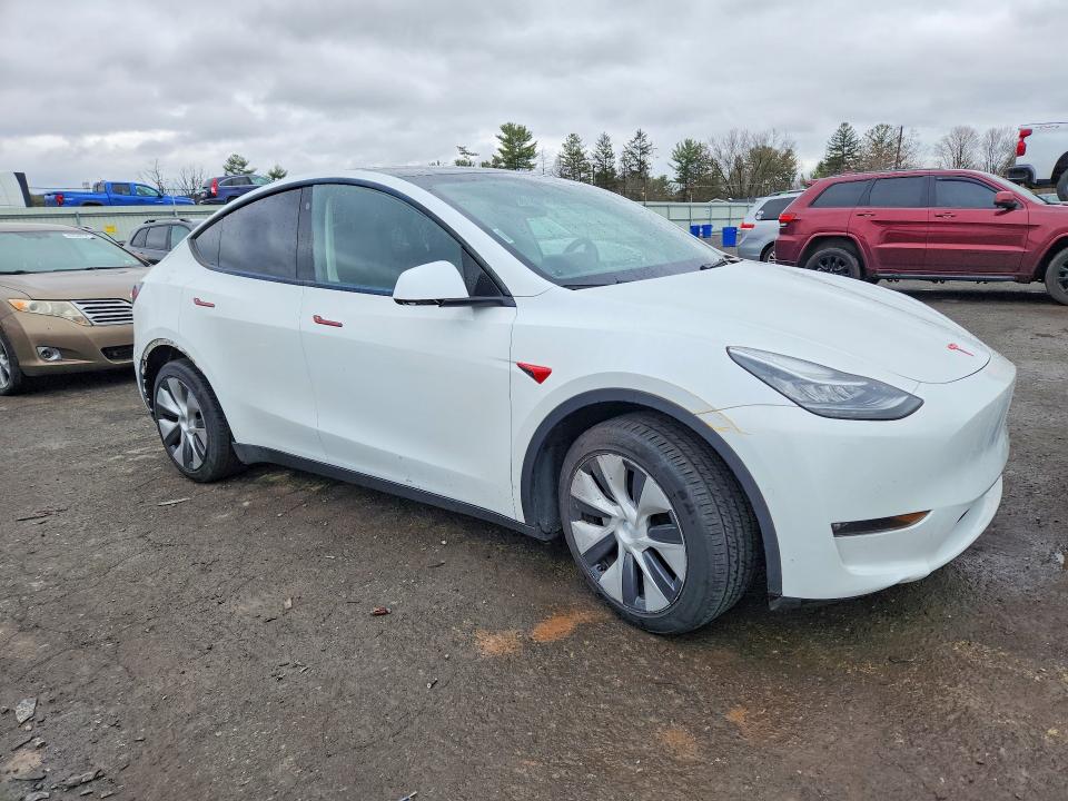 Photo 4 from auction – 2021 TESLA MODEL Y with VIN 5YJYGDEEXMF207593