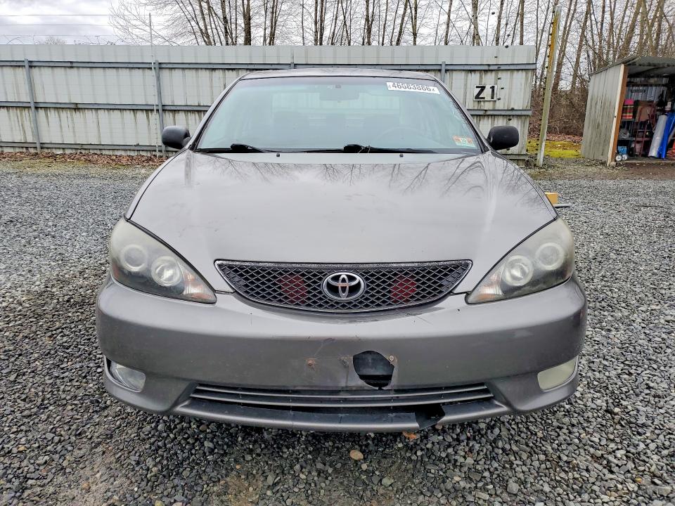 Photo 5 from auction – 2005 TOYOTA CAMRY with VIN 4T1BA32KX5U038658
