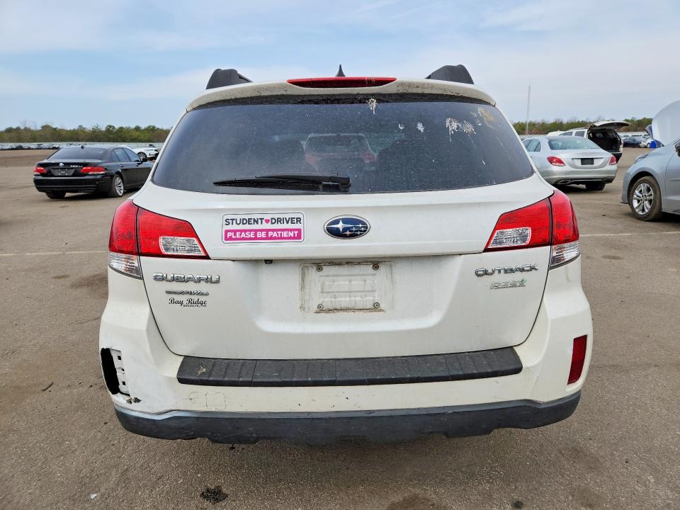 Photo 6 from auction – 2012 SUBARU OUTBACK with VIN 4S4BRBKC1C3277319