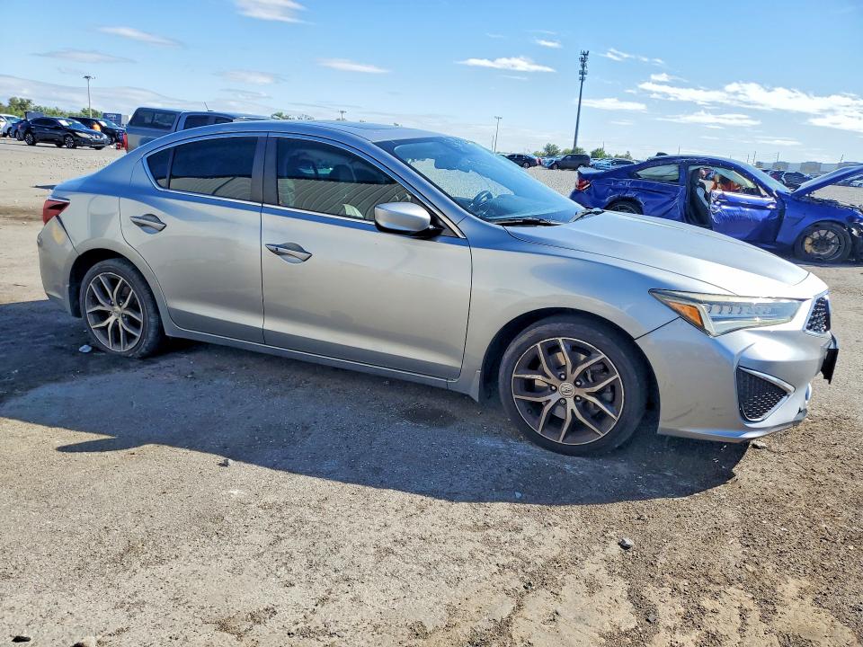 Photo 4 from auction – 2020 ACURA ILX with VIN 19UDE2F74LA001848