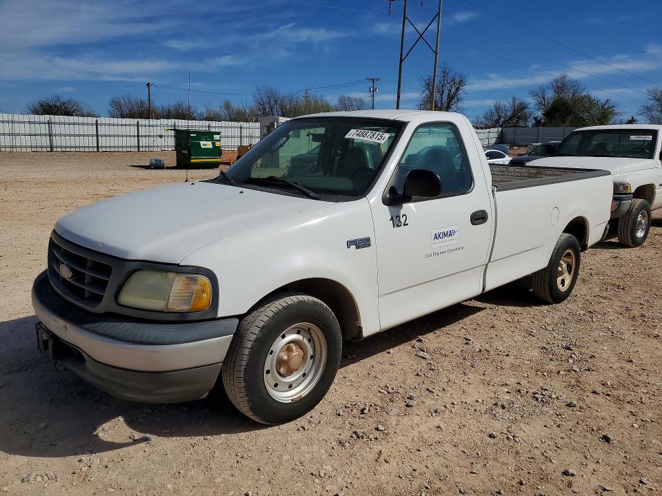 FORD F150 2003 مع رقم تعريف المركبة 1FTRF17283NB72125 - صورة من المزاد