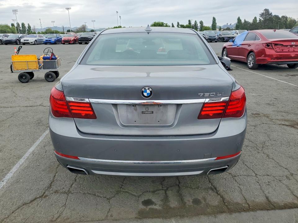 Photo 6 from auction – 2014 BMW 750 with VIN WBAYE8C52ED135424