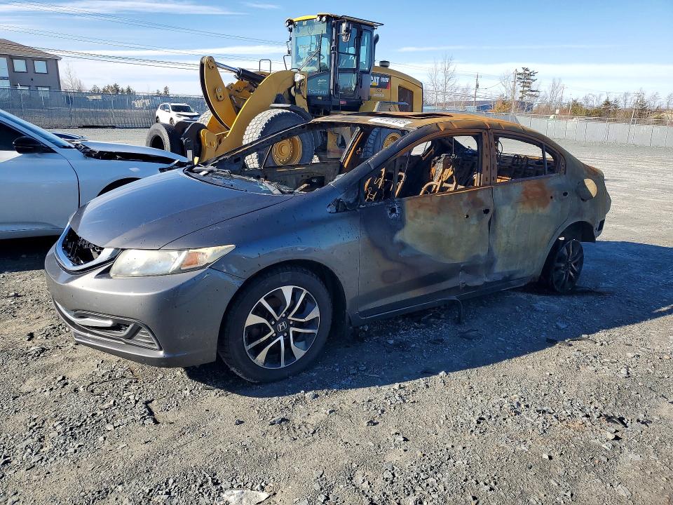 HONDA CIVIC 2013 with VIN 2HGFB2F56DH037074 - Photo from auction