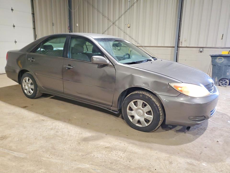 Photo 4 from auction – 2004 TOYOTA CAMRY with VIN 4T1BE32K34U929216
