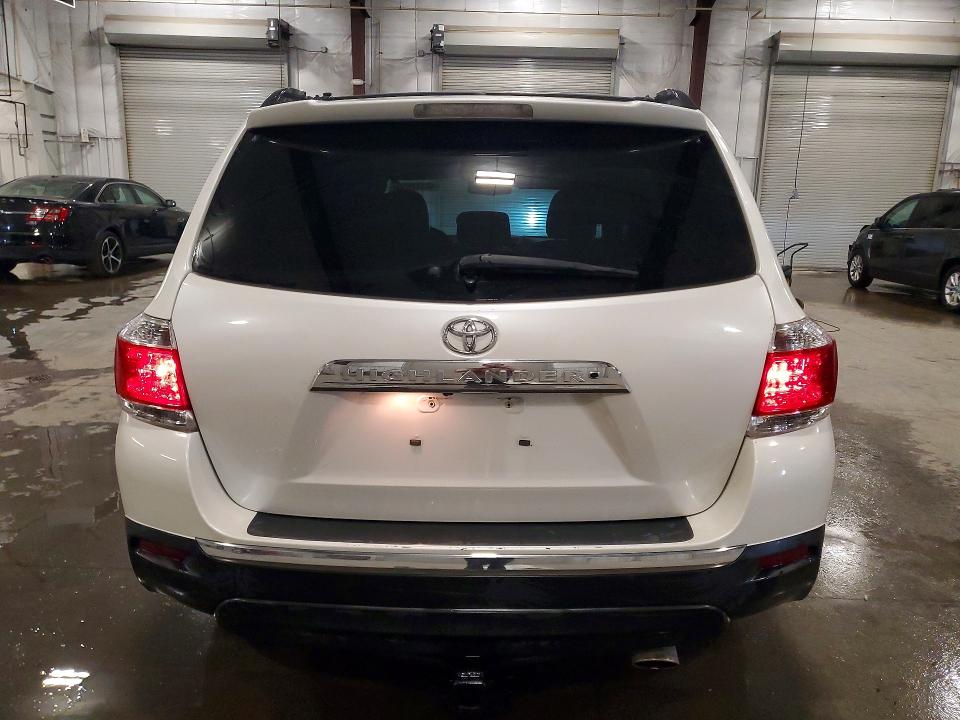 Photo 6 from auction – 2013 TOYOTA HIGHLANDER with VIN 5TDYK3EH3DS139569