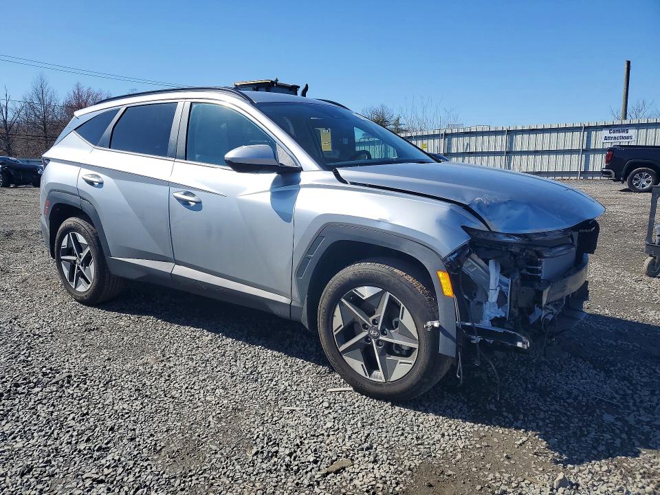 Photo 4 from auction – 2025 HYUNDAI TUCSON with VIN 5NMJBCDE4SH511204