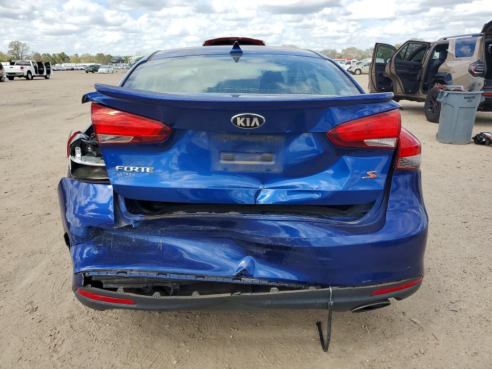 Photo 6 from auction – 2018 KIA FORTE with VIN 3KPFL4A77JE226985