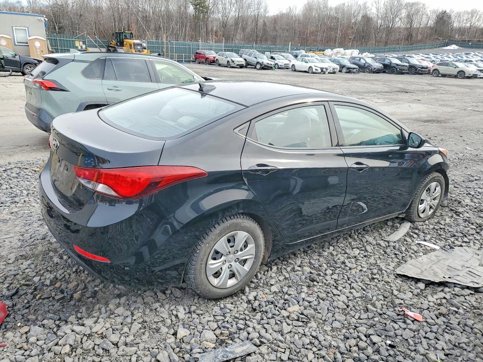 Photo 3 from auction – 2016 HYUNDAI ELANTRA with VIN 5NPDH4AE5GH679272
