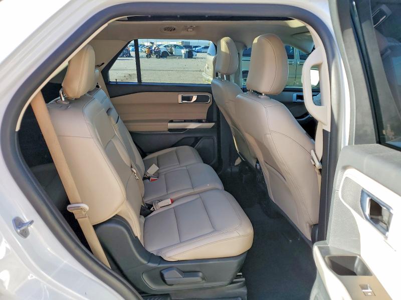 Photo 11 from auction – 2021 FORD EXPLORER with VIN 1FMSK7DHXMGA68407