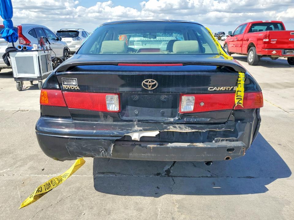 Photo 6 from auction – 2001 TOYOTA CAMRY with VIN 4T1BG22K51U048243
