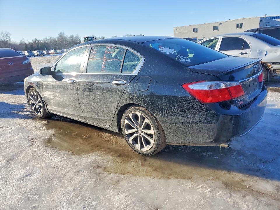 Photo 2 from auction – 2015 HONDA ACCORD with VIN 1HGCR2F55FA803814