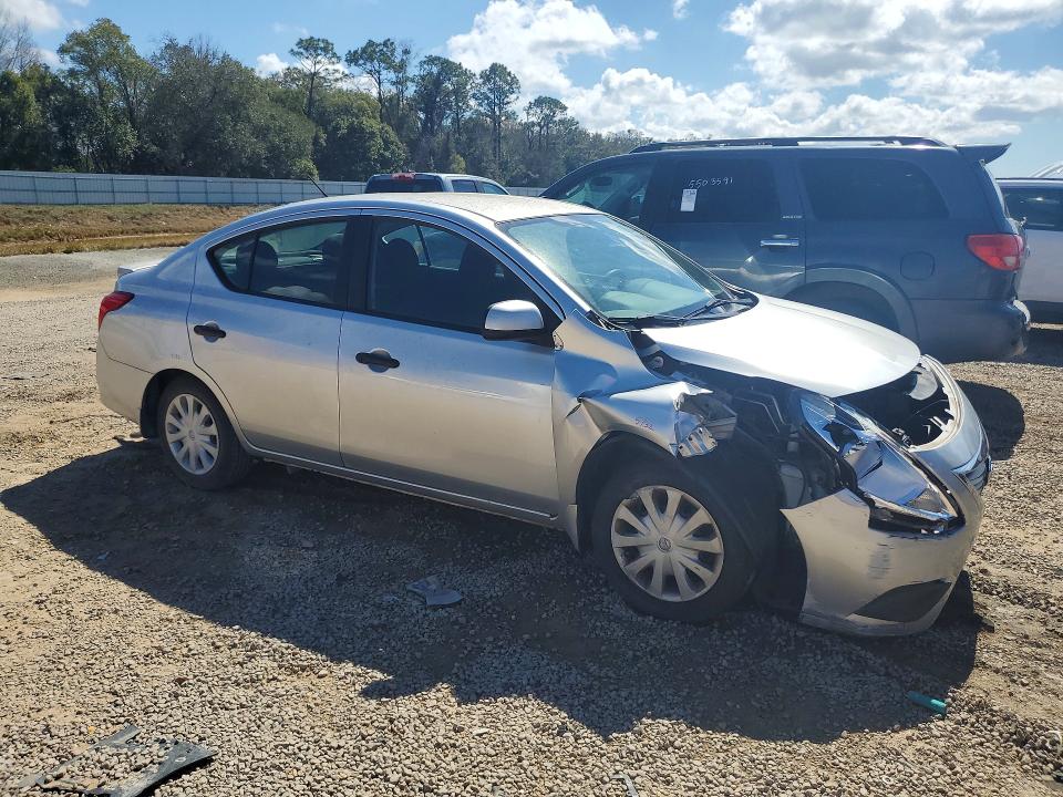 Photo 4 from auction – 2016 NISSAN VERSA with VIN 3N1CN7AP7GL848136