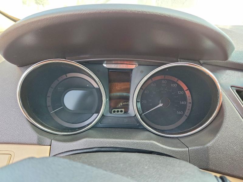 Photo 9 from auction – 2013 HYUNDAI SONATA with VIN KMHEC4A41DA094018