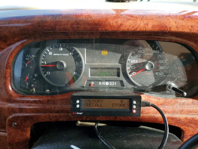 Photo 8 from auction – 2008 FORD F550 with VIN 1F6NF53YX70A02953
