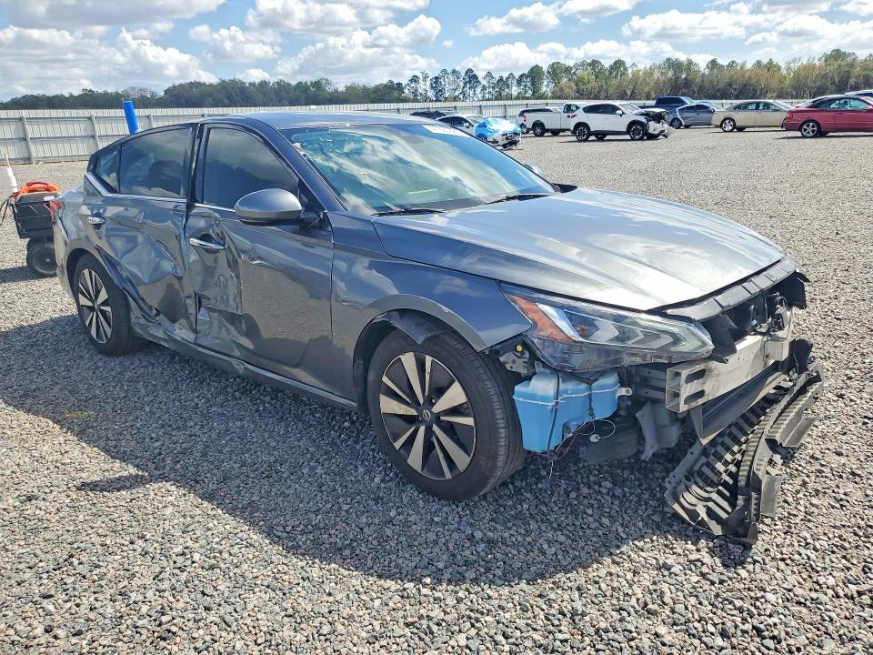 Фото 4 с аукциона – 2019 NISSAN ALTIMA с VIN 1N4BL4EV4KC169652