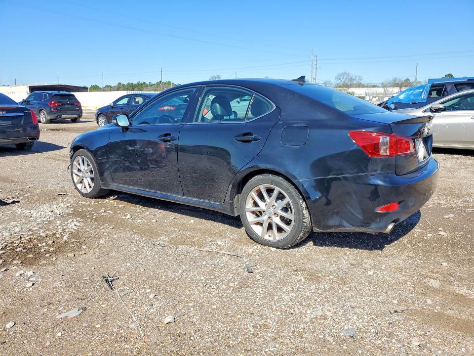Photo 2 from auction – 2011 LEXUS IS 250 with VIN JTHBF5C25B5134279