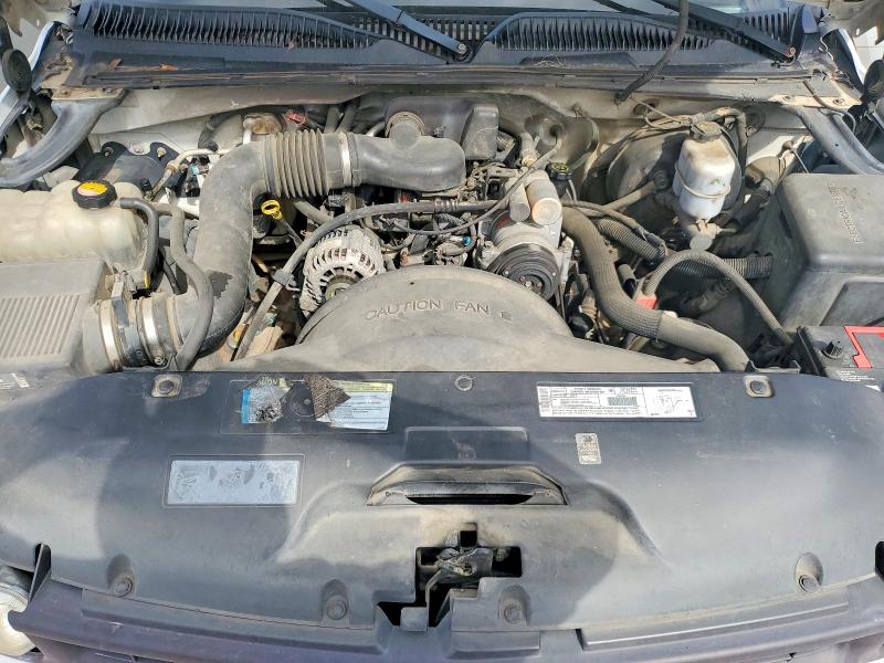 Photo 11 from auction – 2000 CHEVROLET SILVERADO with VIN 1GCEC14W1YZ260416