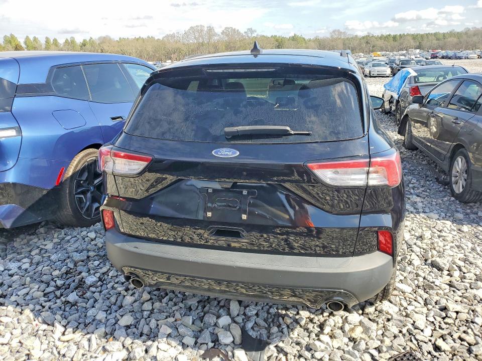 Photo 6 from auction – 2022 FORD ESCAPE with VIN 1FMCU0BZXNUA35590