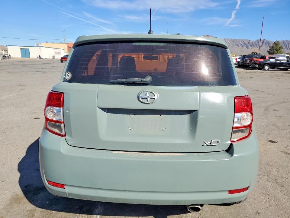 Photo 6 from auction – 2010 SCION XD with VIN JTKKU4B4XA1004954