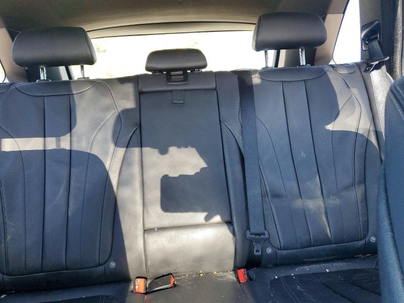Photo 10 from auction – 2018 BMW X5 with VIN 5UXKR2C57J0X08859