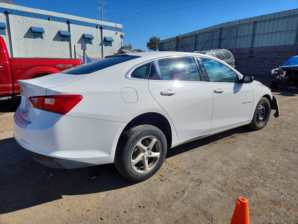 Photo 3 from auction – 2018 CHEVROLET MALIBU with VIN 1G1ZB5ST1JF176228