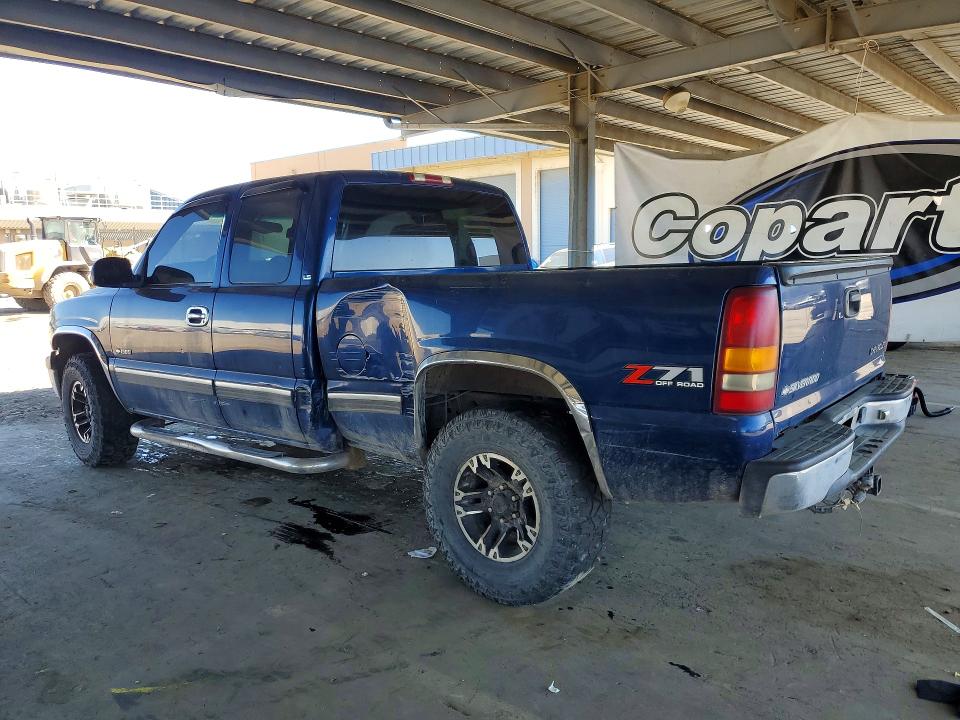 Photo 2 from auction – 2001 CHEVROLET SILVERADO 1500 with VIN 2GCEK19T711364733