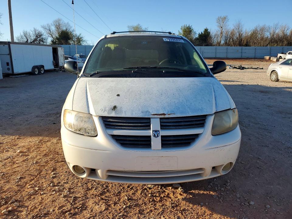 Photo 5 from auction – 2006 DODGE GRAND CARAVAN with VIN 2D4GP44L56R658971