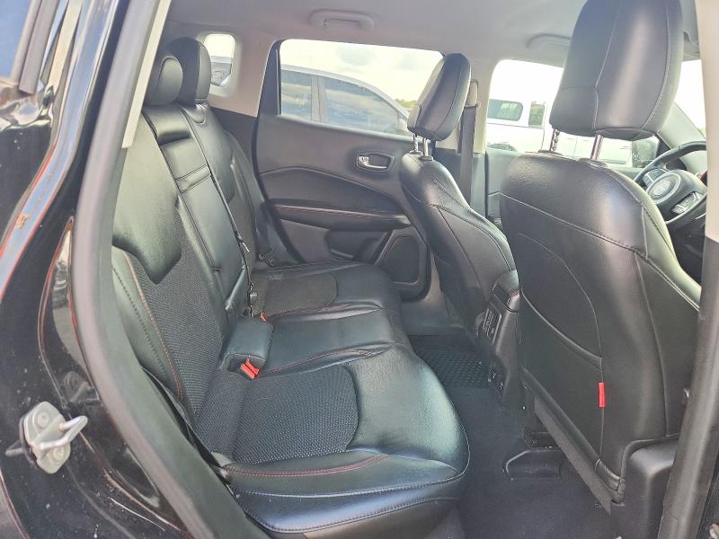 Photo 11 from auction – 2018 JEEP COMPASS with VIN 3C4NJDDB7JT451792