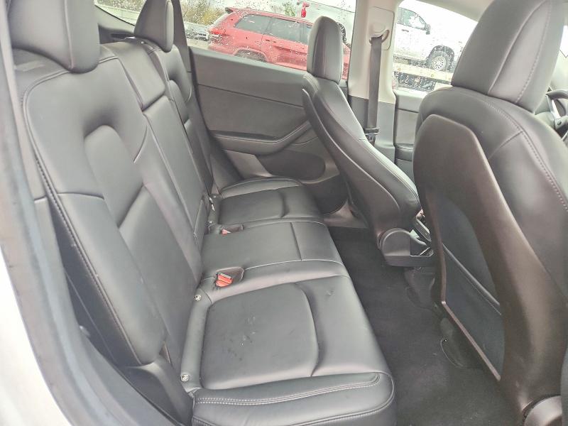 Photo 10 from auction – 2021 TESLA MODEL Y with VIN 5YJYGDEEXMF207593