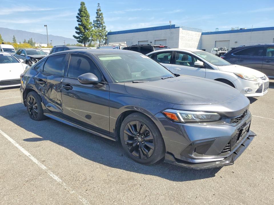 Photo 4 from auction – 2022 HONDA CIVIC with VIN JHMFE1F76NX008235
