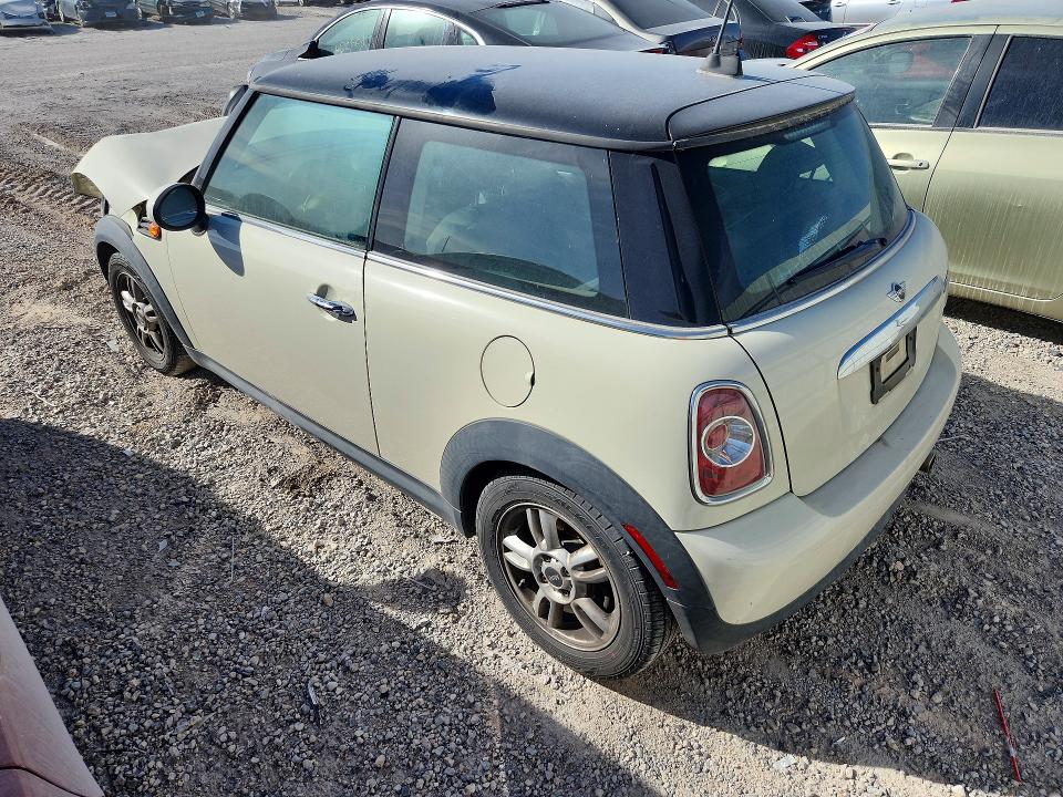 صورة رقم 2 من المزاد - 2013 MINI COOPER S مع VIN WMWSU3C55DT685720
