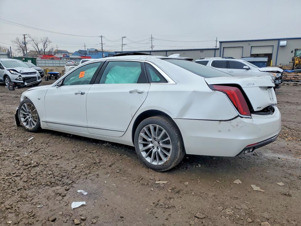 Photo 2 from auction – 2017 CADILLAC CT6 with VIN 1G6KD5RS9HU177541