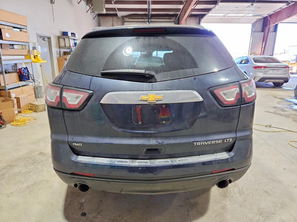 Photo 6 from auction – 2015 CHEVROLET TRAVERSE with VIN 1GNKVJKD3FJ278403