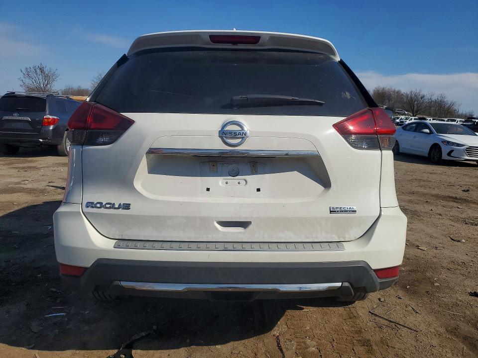 Photo 6 from auction – 2019 NISSAN ROGUE with VIN 5N1AT2MT0KC719015