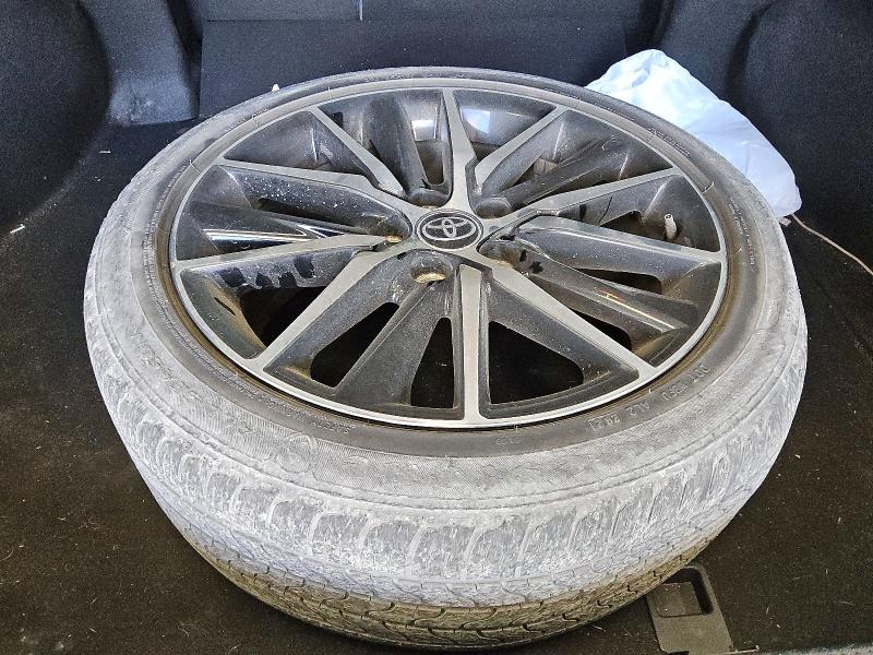 Photo 12 from auction – 2021 TOYOTA CAMRY with VIN 4T1G11AK2MU512807