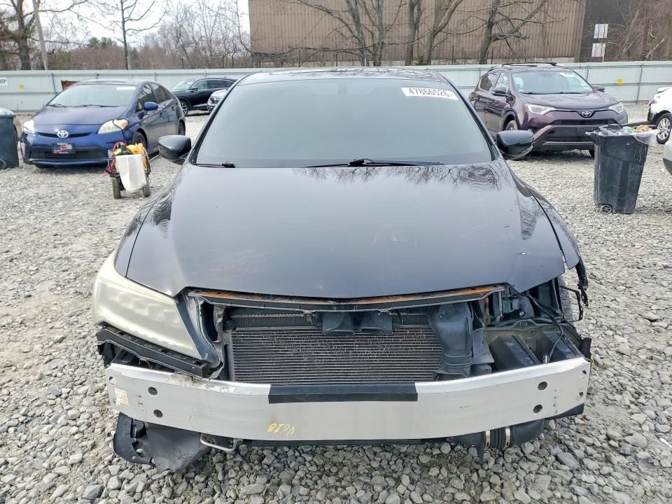 Photo 5 from auction – 2017 ACURA ILX with VIN 19UDE2F75HA004118