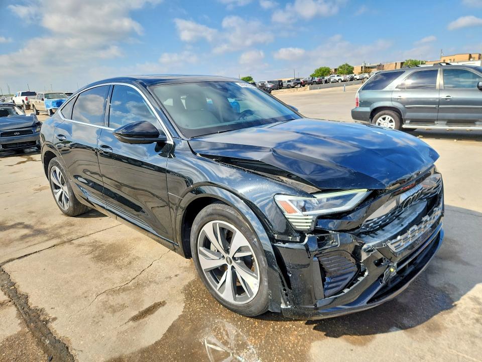 Photo 4 from auction – 2024 AUDI Q8 E-TRON with VIN WA1CAAGE7RB005967